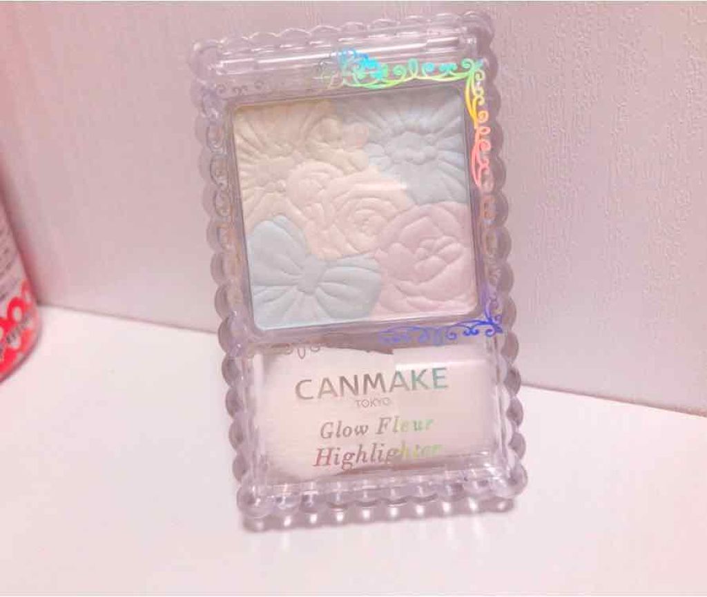 グロウフルールハイライター/キャンメイク/パウダーハイライトを使ったクチコミ（1枚目）