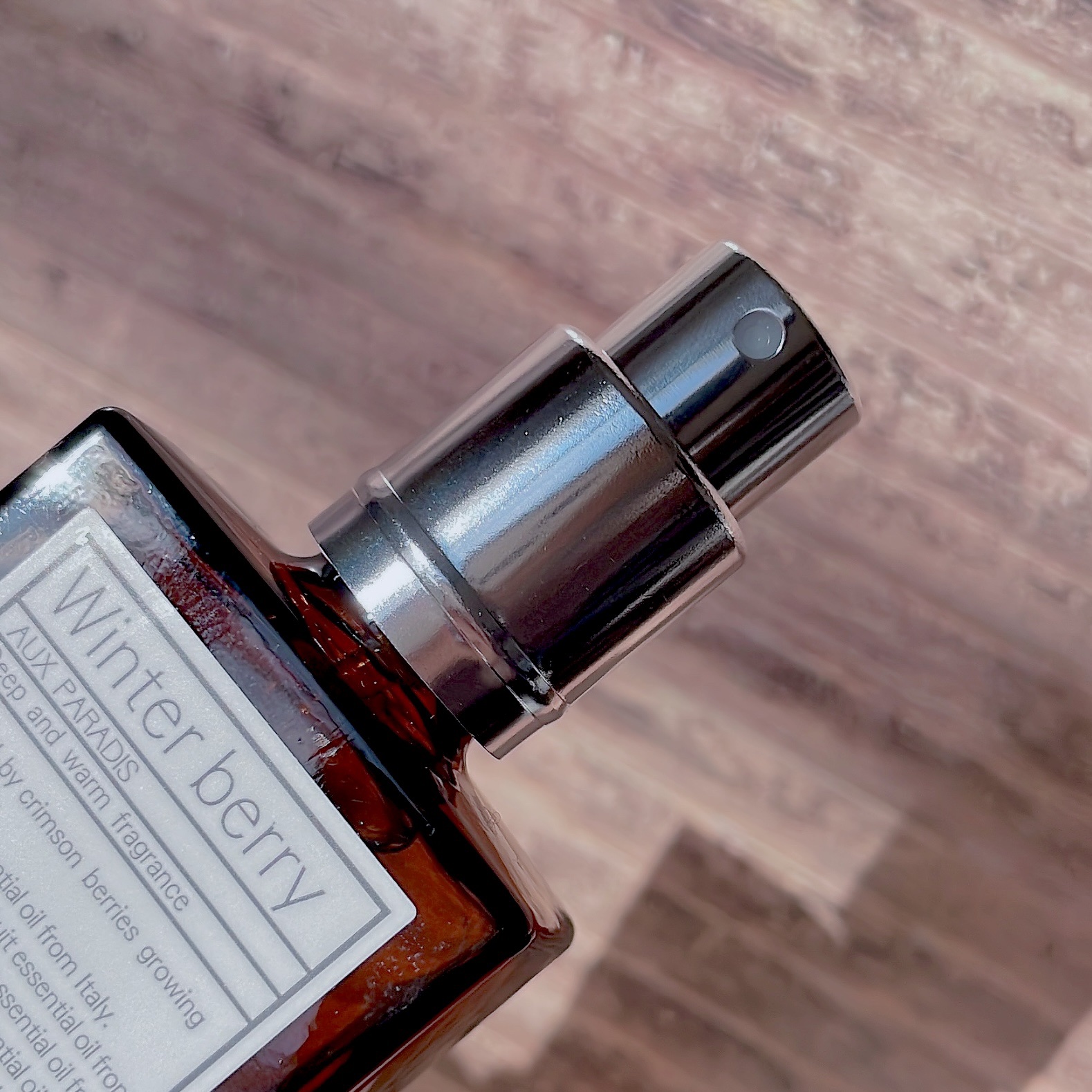 オードパルファム　#10 Winter berry 〔ウィンター ベリー〕/AUX PARADIS/香水(レディース)を使ったクチコミ（2枚目）