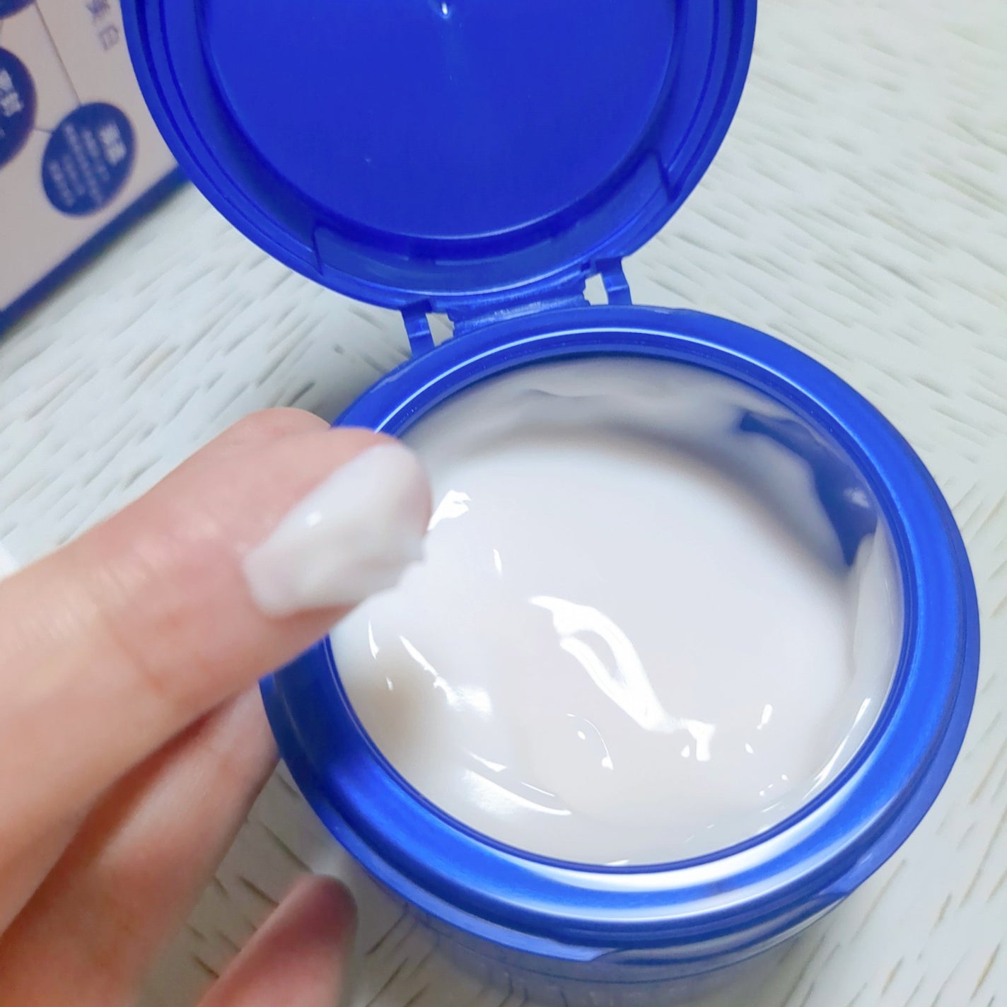 スペシャルジェルクリーム EX (ブライトニング) /アクアレーベル/オールインワン化粧品を使ったクチコミ(2枚目)