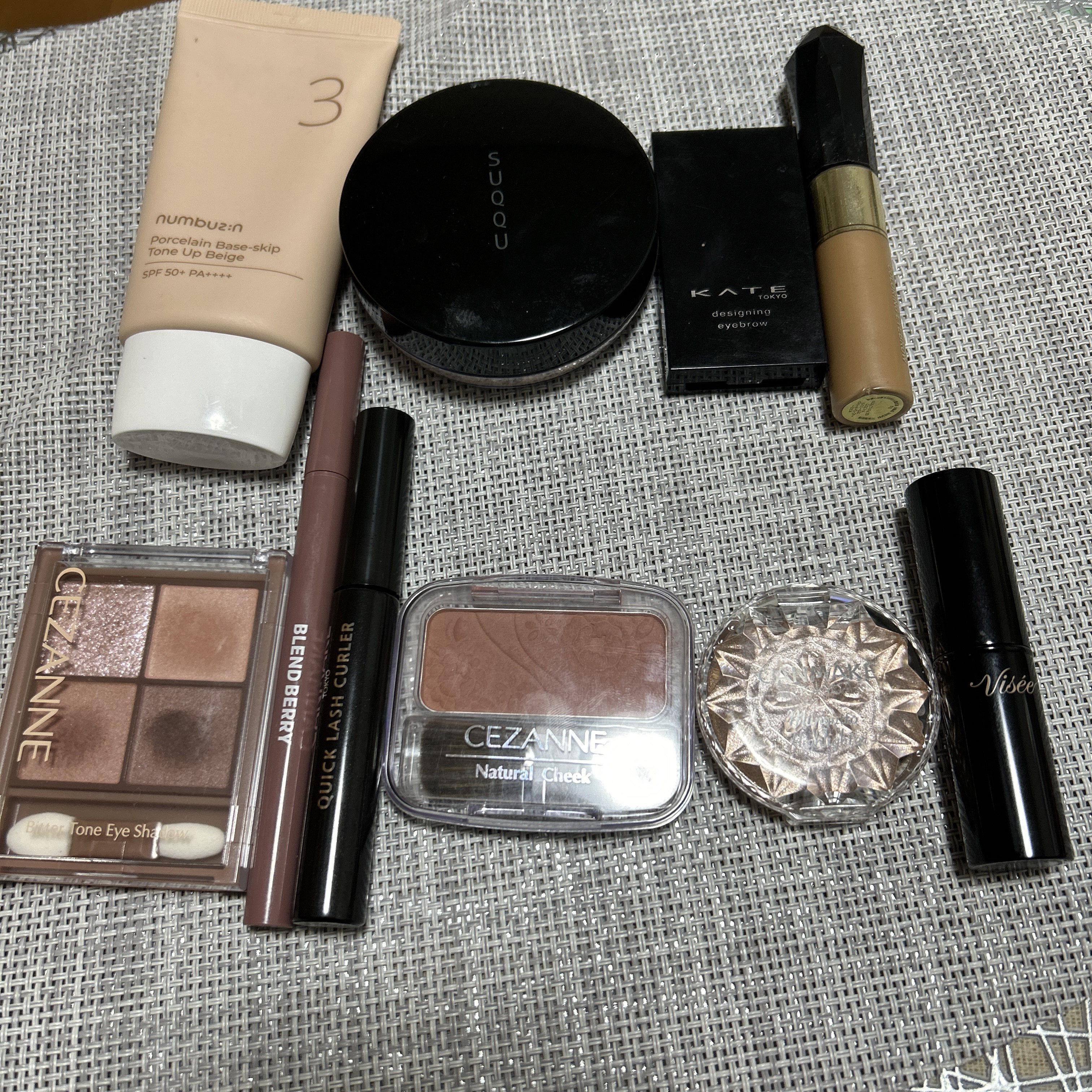 カラーリングアイブロウ/ヘビーローテーション/眉マスカラを使ったクチコミ（1枚目）