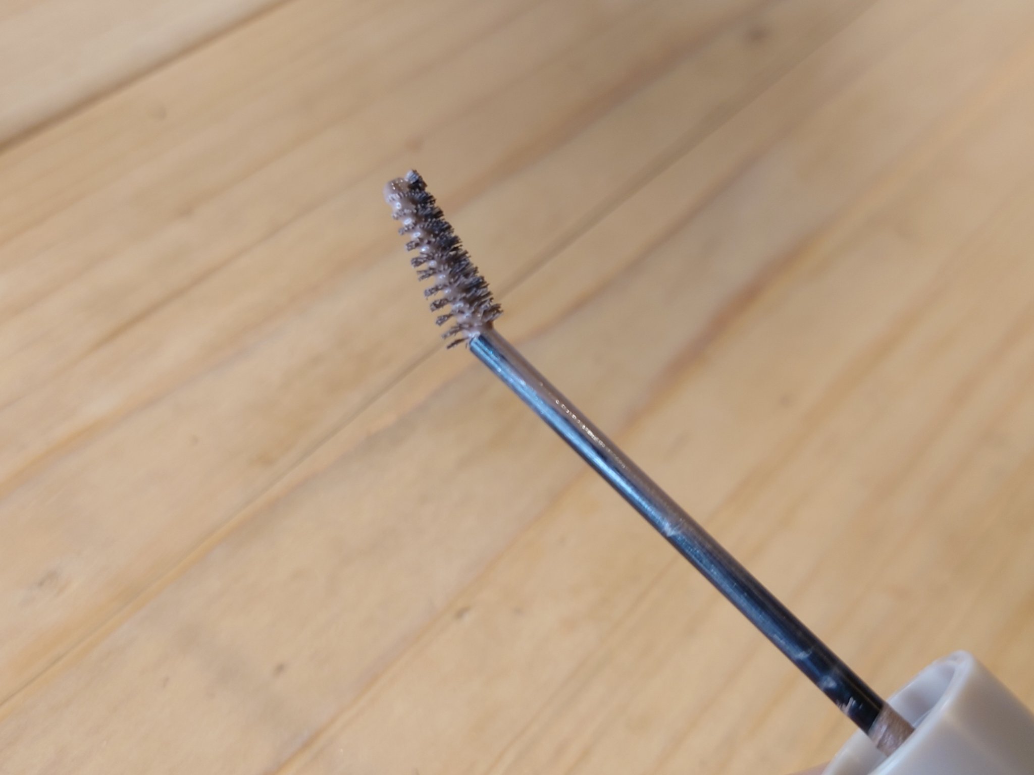 ラブ・ライナー シグネチャーフィットマスカラ ＭＭＣ２＜アイブロウ＞ ラテグレージュ/ラブ・ライナー/眉マスカラを使ったクチコミ（2枚目）