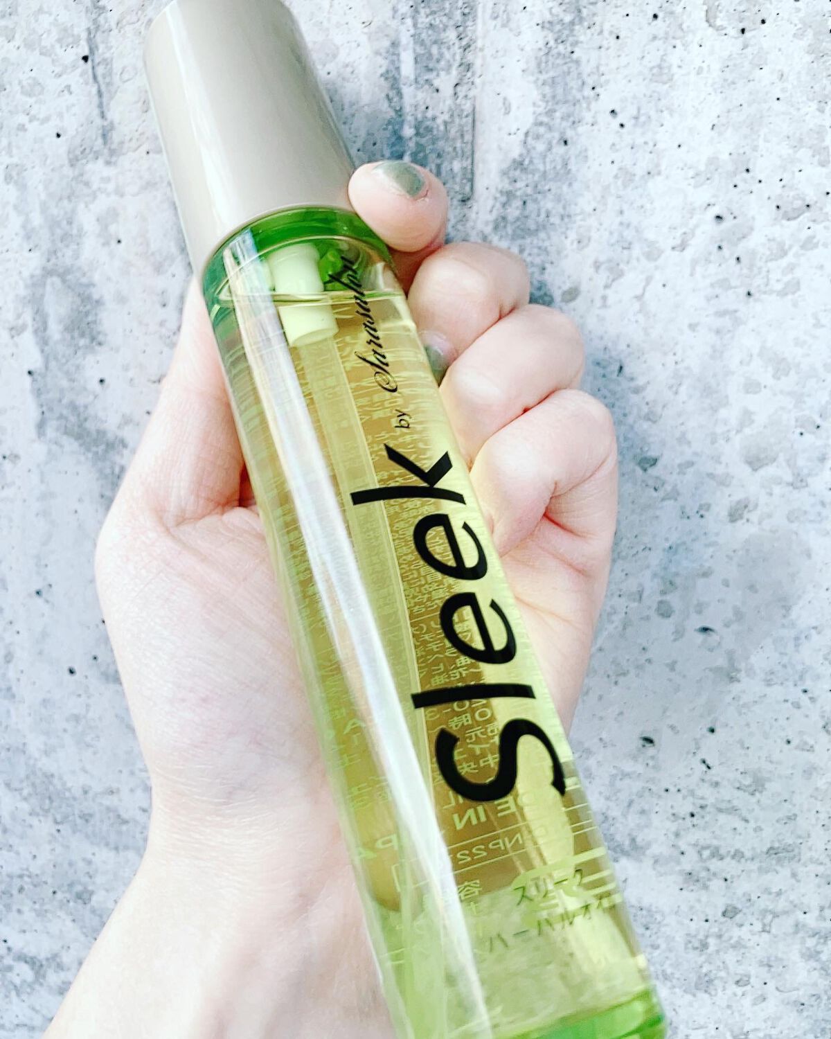 Sleek(スリーク)ハーバルオイル/スリーク by サラサロン/ヘアオイルを使ったクチコミ(5枚目)