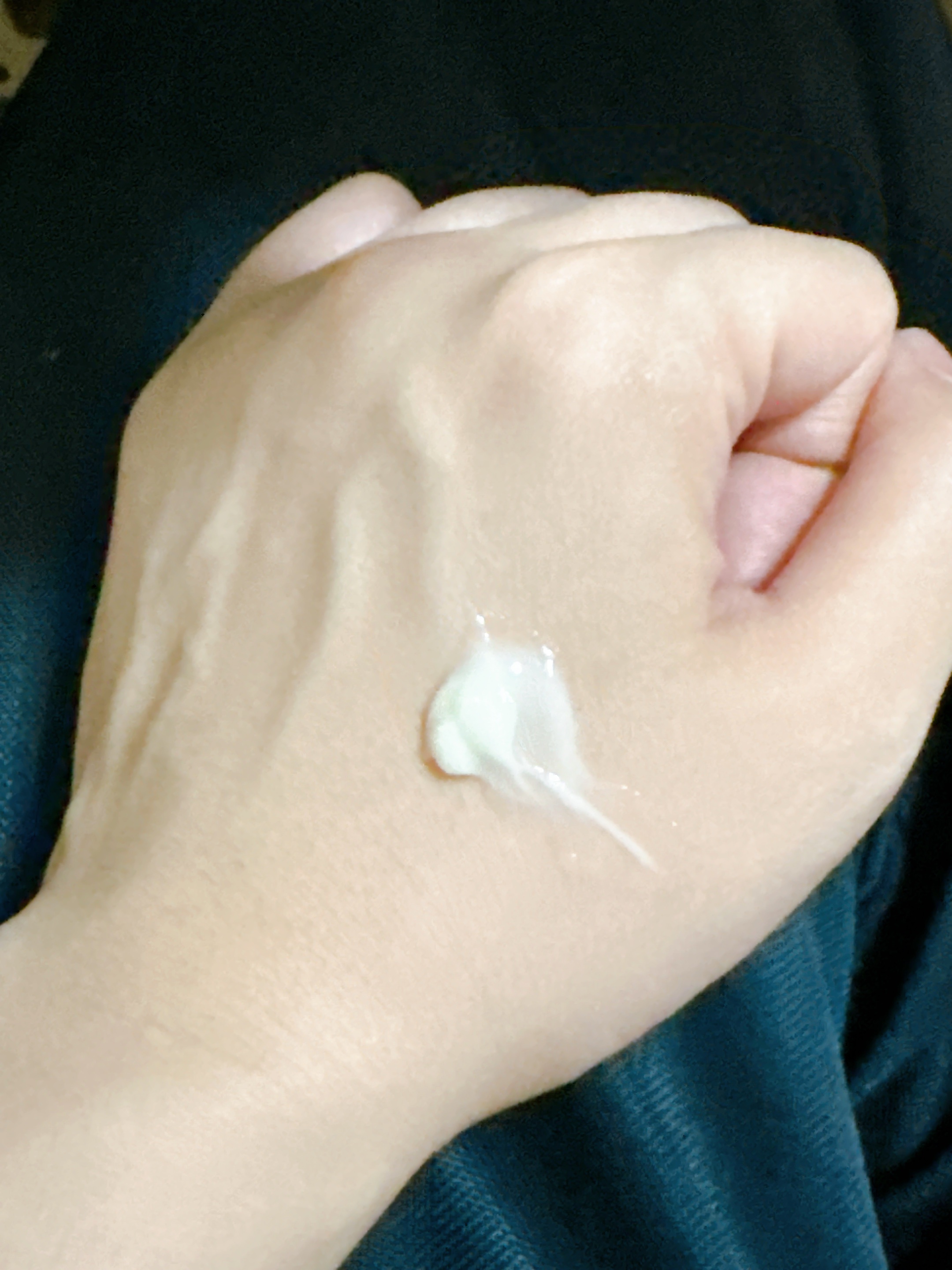 5番 白玉グルタチオンCメラゼロクリーム/numbuzin/フェイスクリームを使ったクチコミ（3枚目）