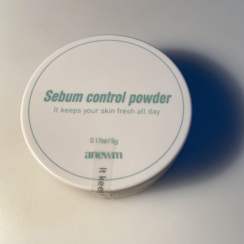 アニューム セバム コントロール パウダー/saat insight/ルースパウダーを使ったクチコミ（1枚目）