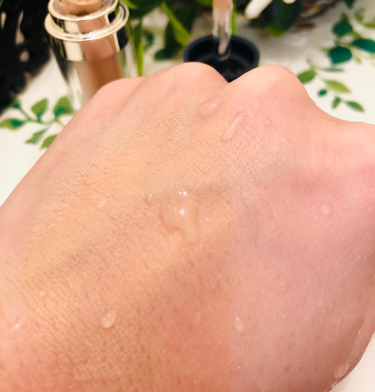 タトゥーウォータープルーフスカーコンシーラー/フォレンコス/リキッドコンシーラーを使ったクチコミ(5枚目)