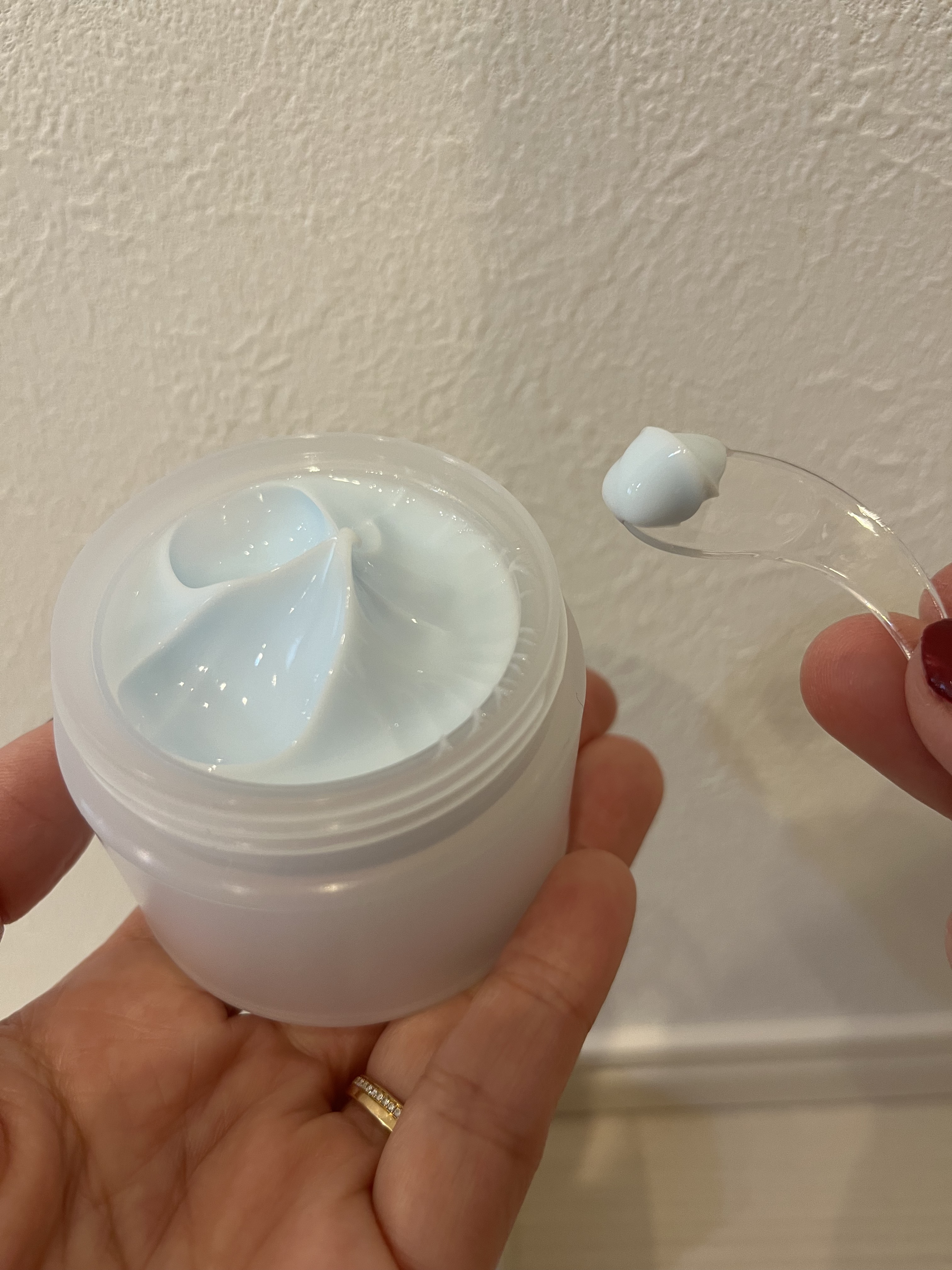 Slow Aging Cream /Ongredients/フェイスクリームを使ったクチコミ（2枚目）