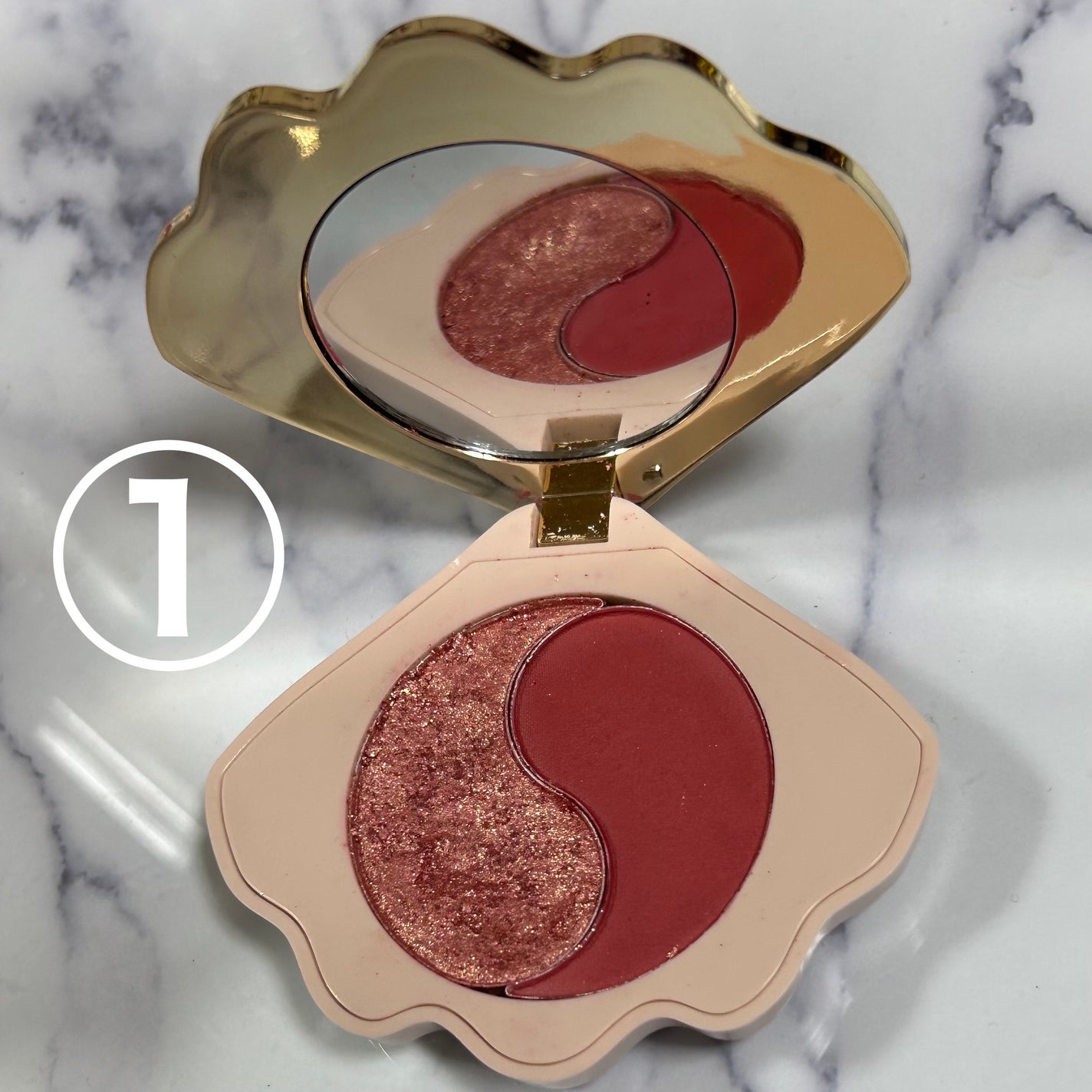 貝殻アイシャドウ/AGAG/アイシャドウパレットを使ったクチコミ(3枚目)