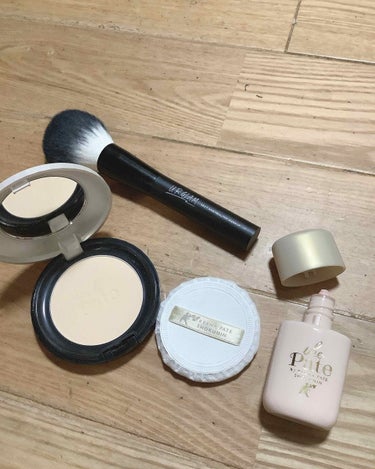 UR GLAM　POWDER BRUSH/U R GLAM/メイクブラシを使ったクチコミ（2枚目）