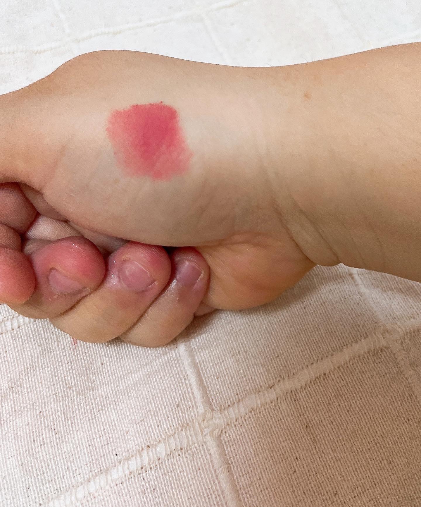 rom&nd ブラーファッジティント 13 クーリングアップ(COOLING UP)/rom&nd/リップティントを使ったクチコミ（2枚目）