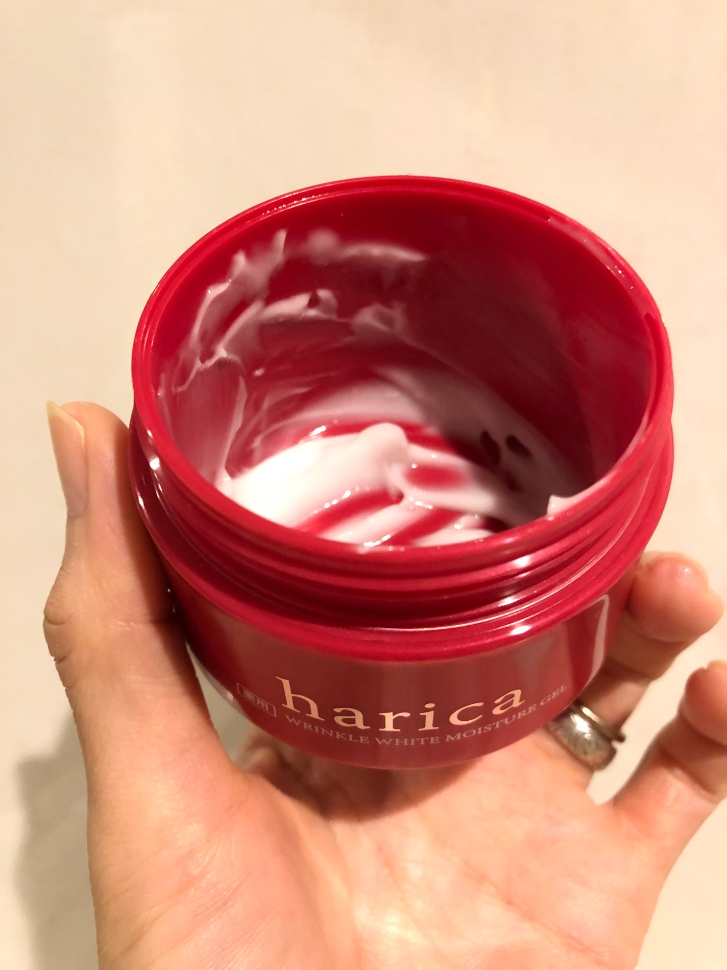 薬用リンクルホワイトモイスチャージェル/harica/オールインワン化粧品を使ったクチコミ(2枚目)