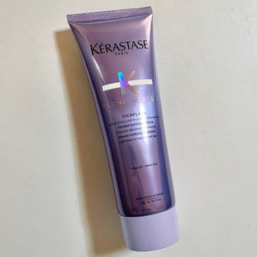 KERASTASE
ケラスターゼ

《ブロンドアブソリュシリーズ》
ソワン シカフラッシュ

ハイトーンカラーヘアを補修し、軽さと潤いを与えるデイリーへアトリートメント

¥4,620(税込)

💜ブロ