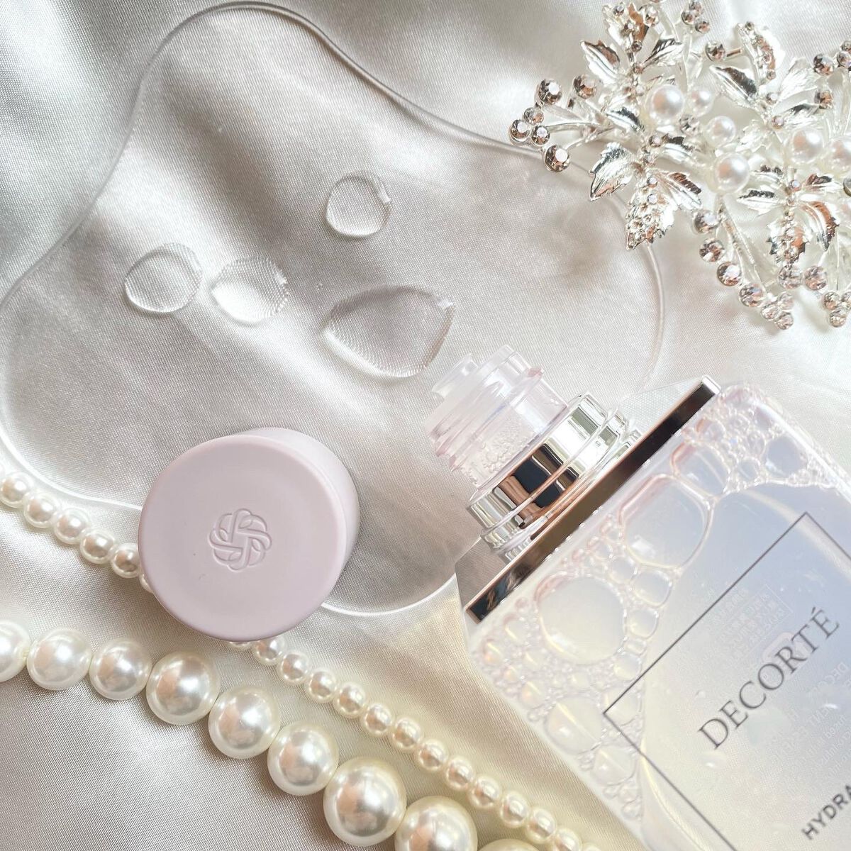 イドラクラリティ　薬用 トリートメント エッセンス ウォーター/DECORTÉ/化粧水を使ったクチコミ（3枚目）