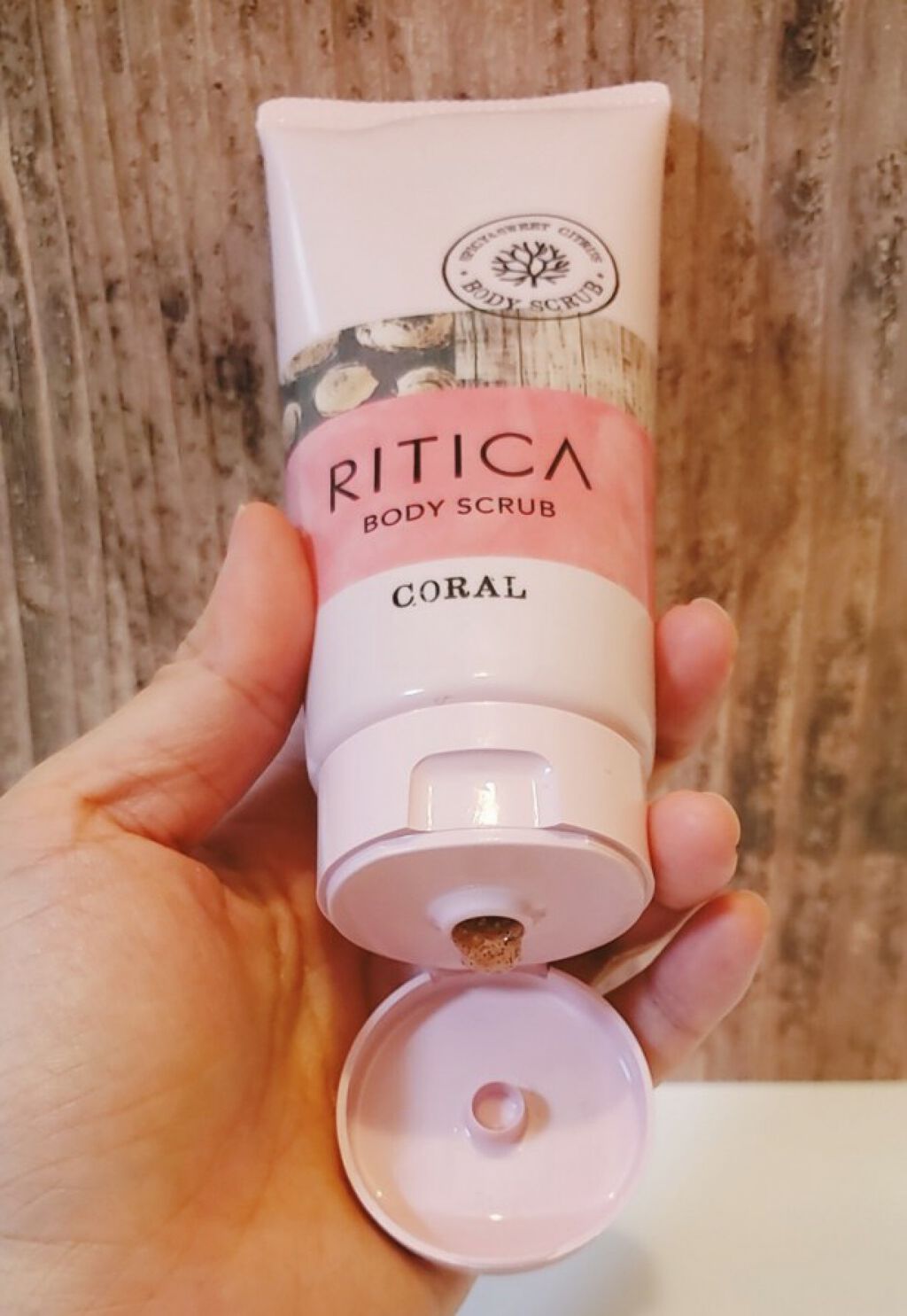 RITICA ボディフィットスクラブ コーラル/ロゼット/ボディスクラブを使ったクチコミ(2枚目)