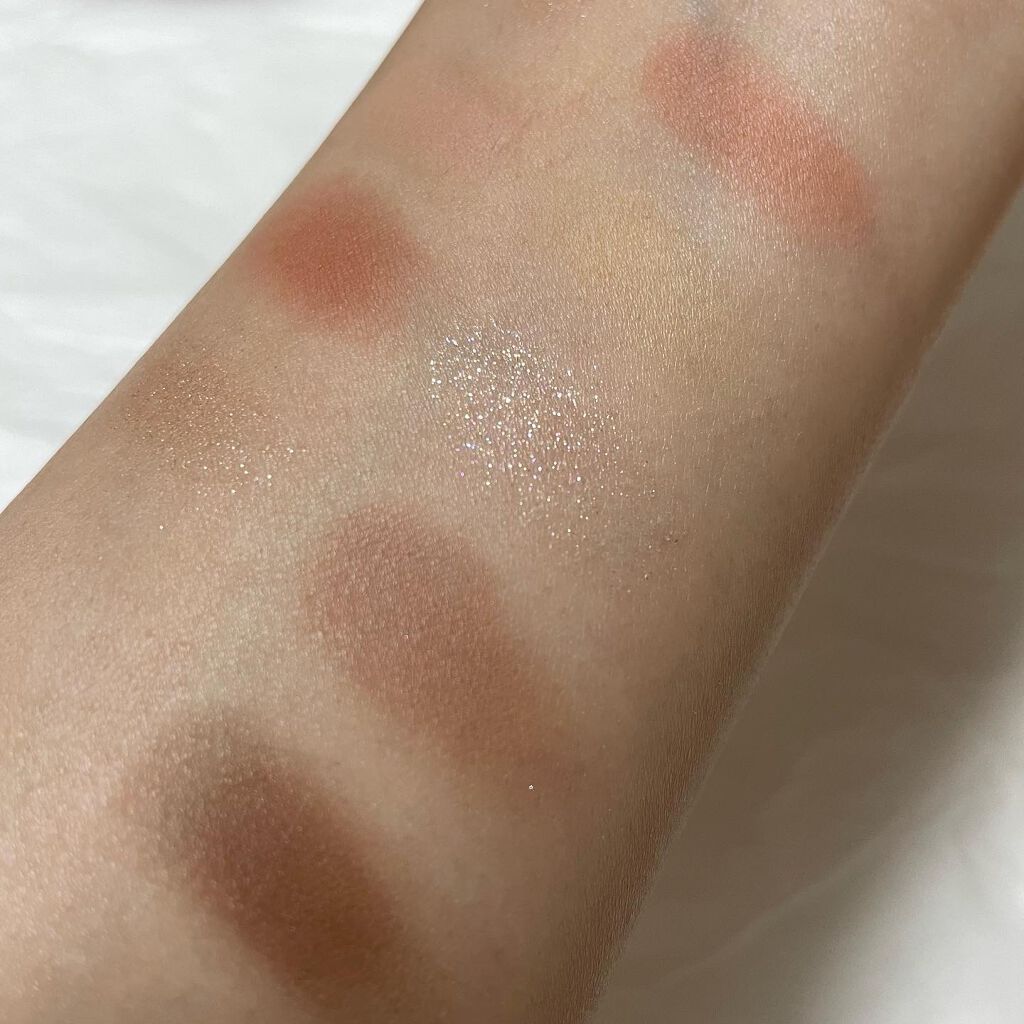 ニューデップスアイシャドウパレット/hince/アイシャドウパレットを使ったクチコミ（3枚目）