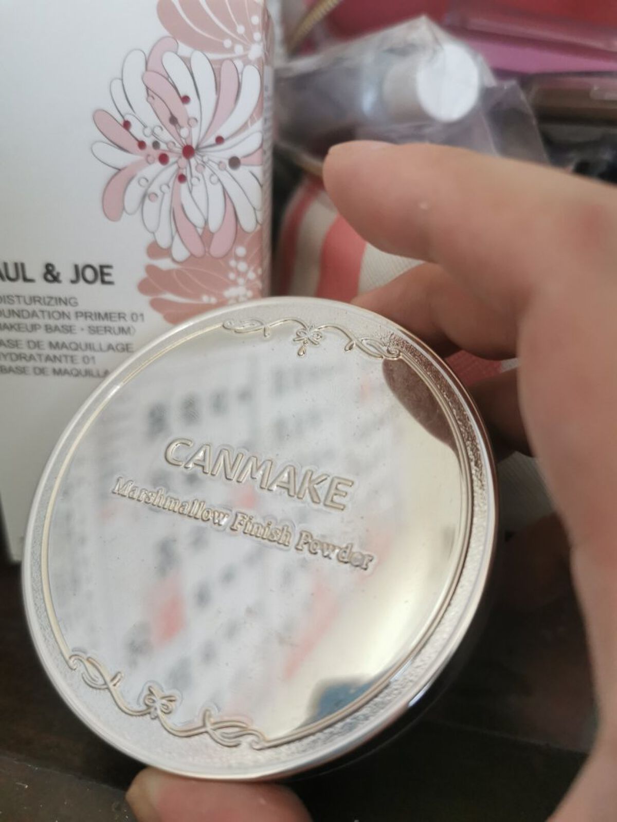 マシュマロフィニッシュパウダー　～Abloom～/キャンメイク/プレストパウダーを使ったクチコミ（1枚目）