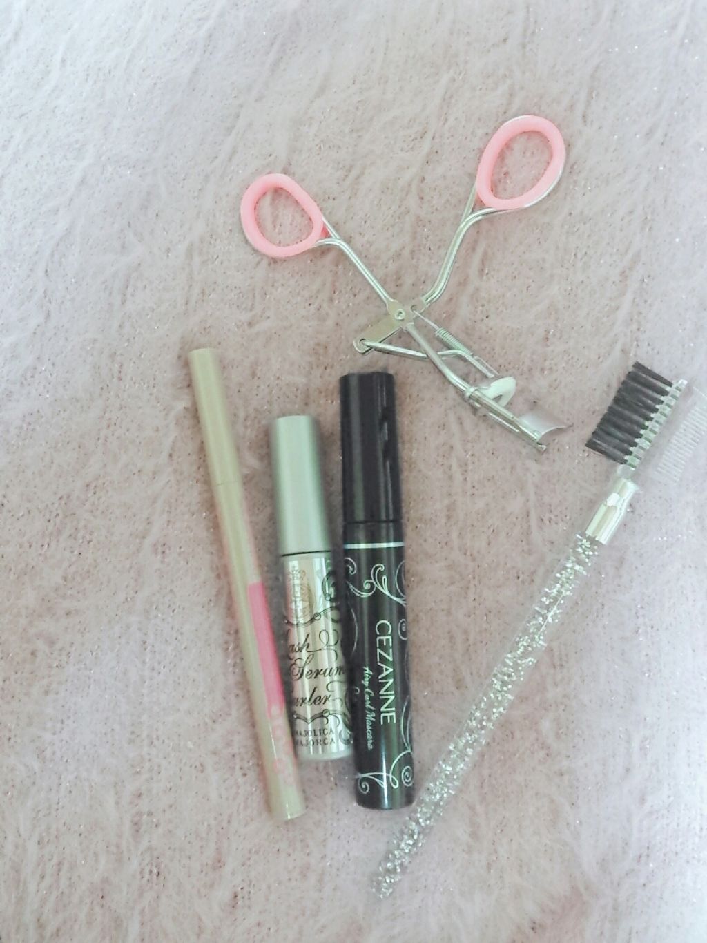 エアリーカールマスカラ/CEZANNE/マスカラを使ったクチコミ（2枚目）