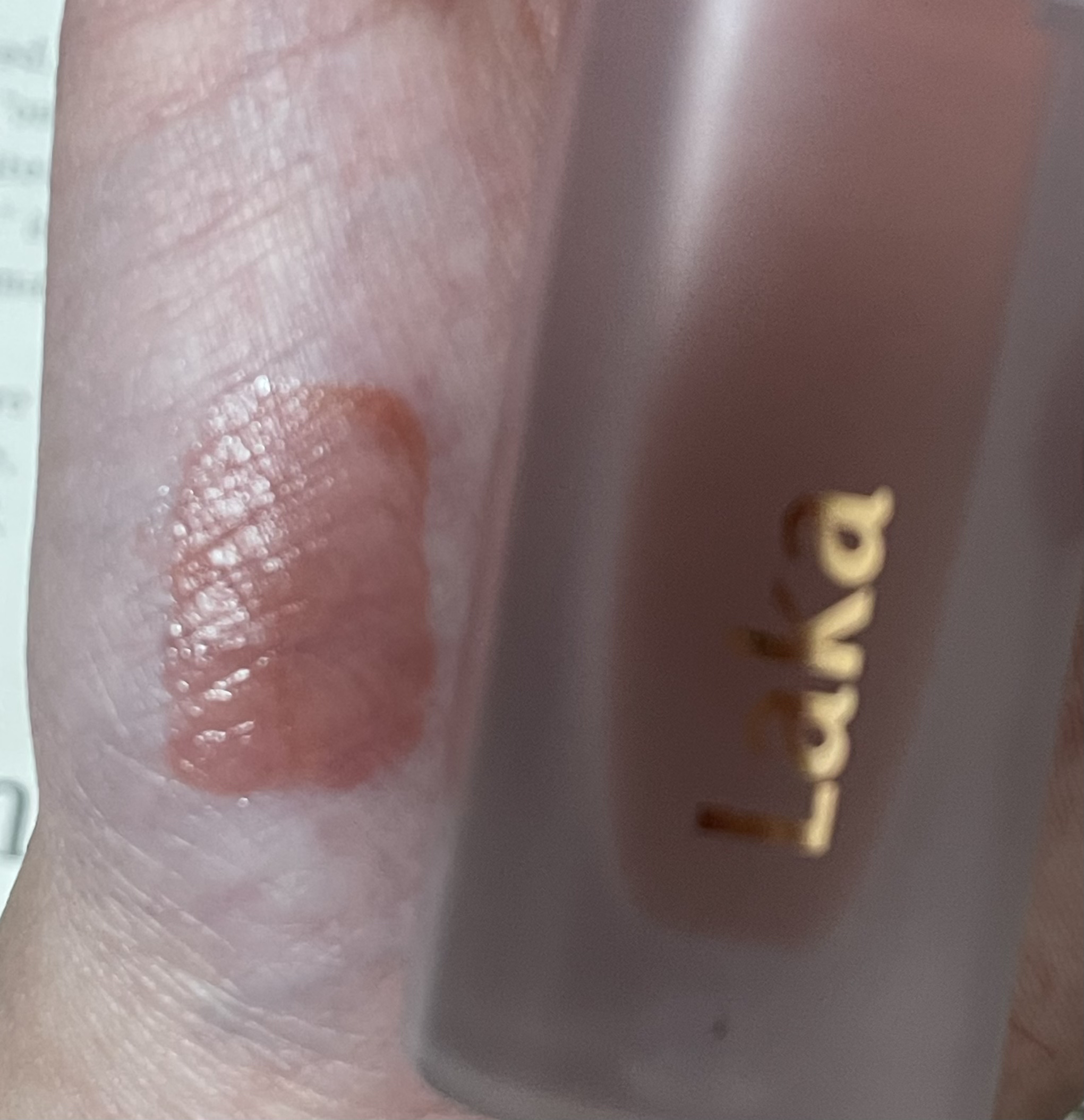 フルーティーグラムティント/Laka/リップティントを使ったクチコミ（2枚目）