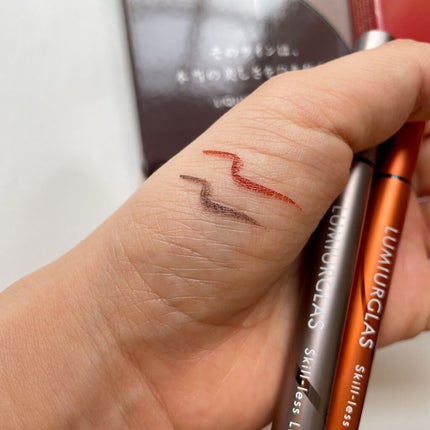 スキルレスライナー/LUMIURGLAS/リキッドアイライナーを使ったクチコミ(2枚目)