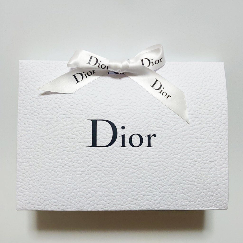 【旧】ディオール アディクト リップ グロウ/Dior/リップケアを使ったクチコミ(6枚目)