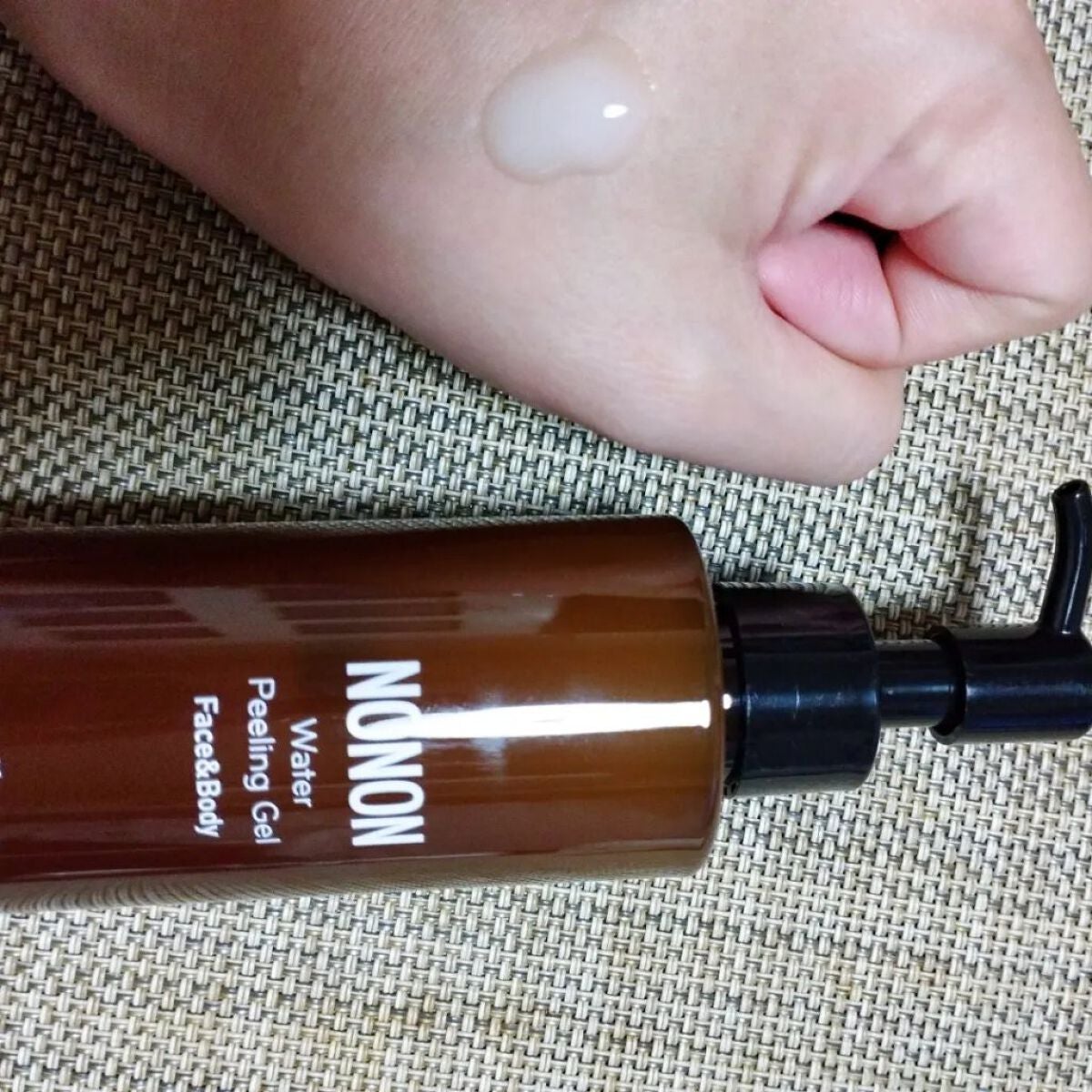 全身角質クリアゲル/NONON(ノンノン)/ピーリングを使ったクチコミ(1枚目)