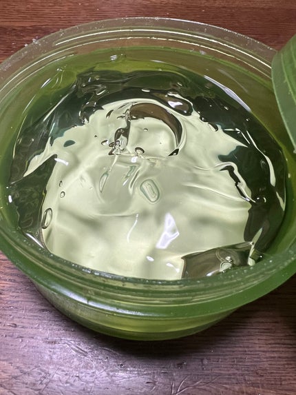 マイルド&モイスチャーアロエジェル/ネイチャーリパブリック/ボディローションを使ったクチコミ(2枚目)