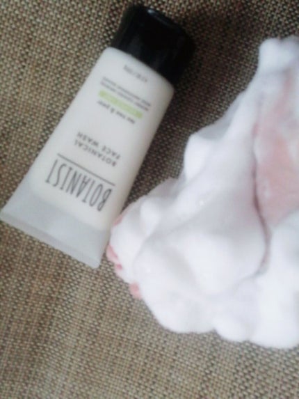 ボタニカルフェイスウォッシュ バランスケア/BOTANIST/洗顔フォームを使ったクチコミ(2枚目)