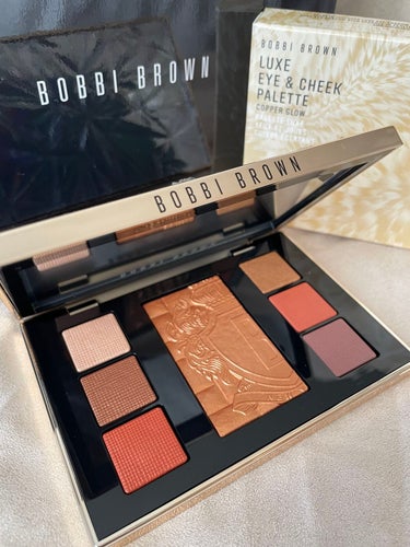 リュクス アイ & チーク パレット/BOBBI BROWN/アイシャドウパレットを使ったクチコミ（1枚目）