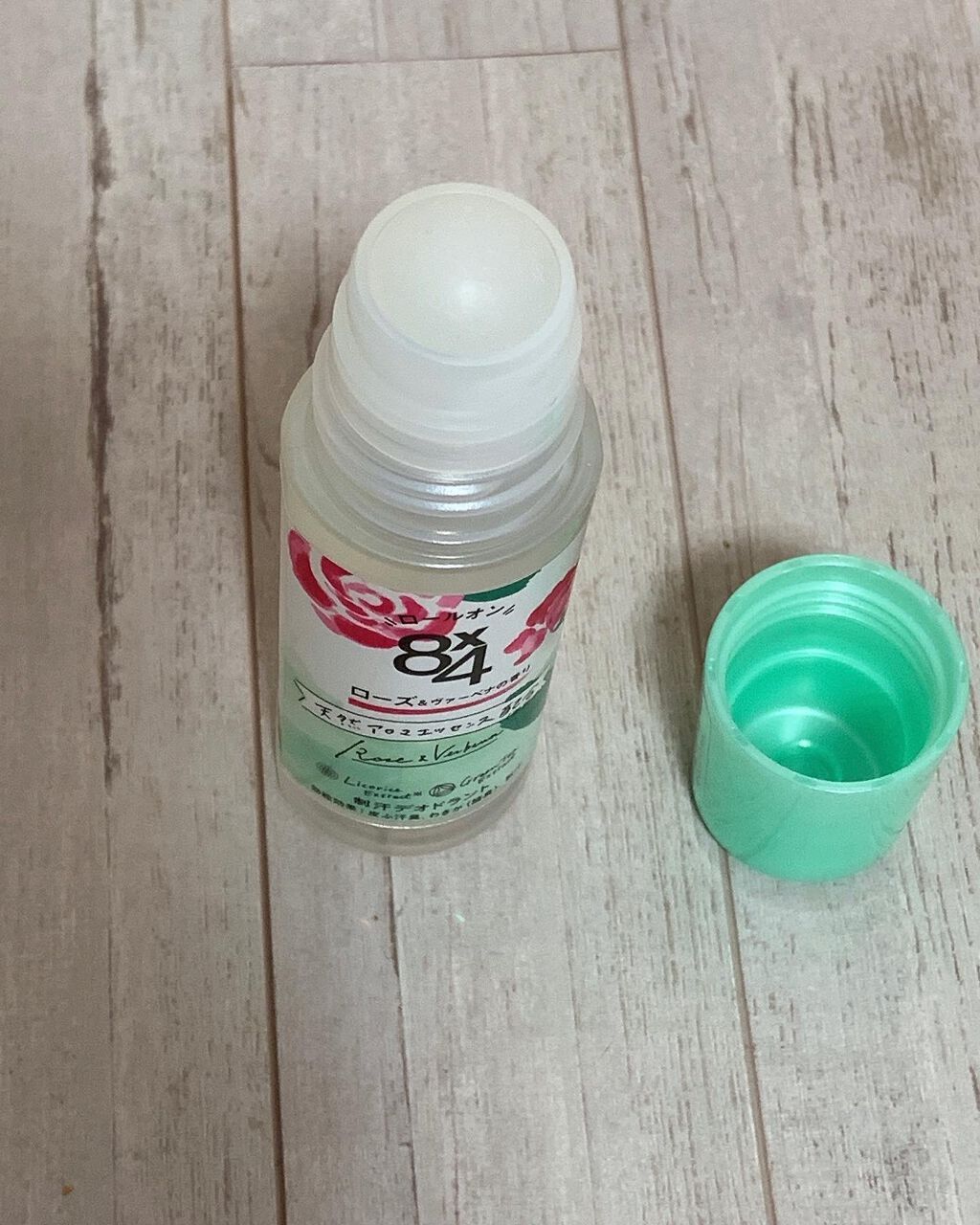 ロールオン ローズ&ヴァーベナの香り/8x4/デオドラント・制汗剤を使ったクチコミ(4枚目)