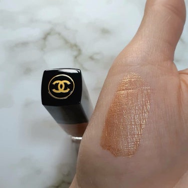 オンブル プルミエール ラック/CHANEL/リキッドアイシャドウを使ったクチコミ（3枚目）