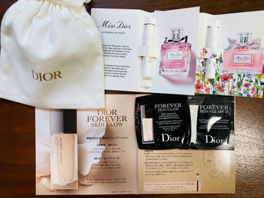 Dior ミス ディオール ヘア ミストのクチコミ「ミスディオール　ヘアミスト

ピオニーとローズ ノートの香り。
テンダー フローラルの香り

.....」（3枚目）