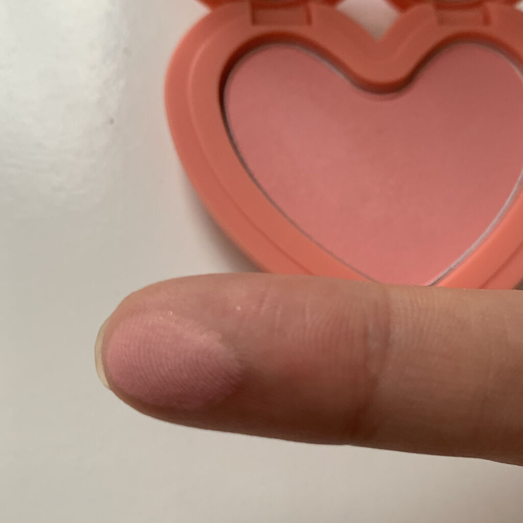 Luv Beam Cheek #01 Loveable Coral/lilybyred/パウダーチークを使ったクチコミ（3枚目）