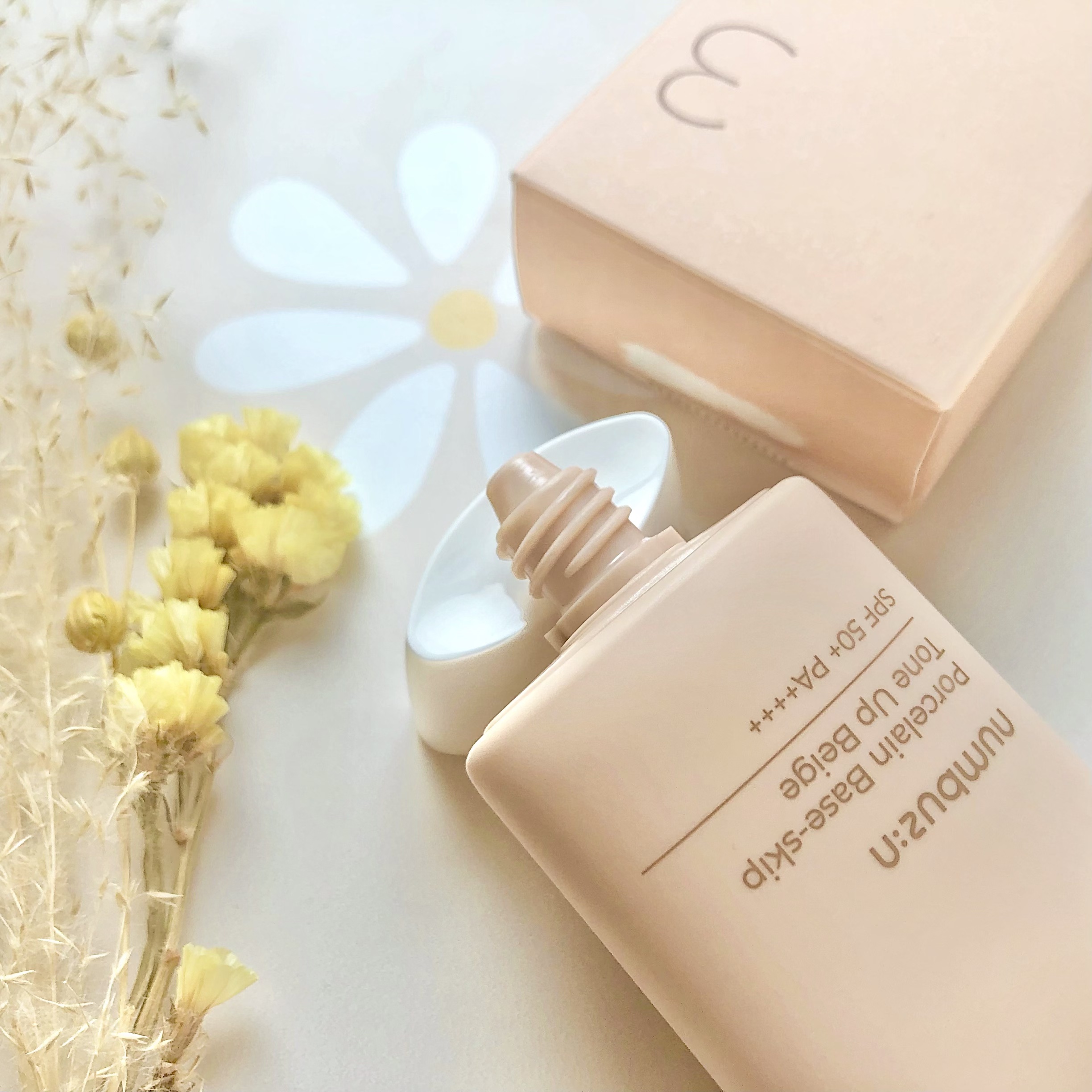 3番 ノーファンデ陶器肌トーンアップクリーム/numbuzin/化粧下地を使ったクチコミ（2枚目）