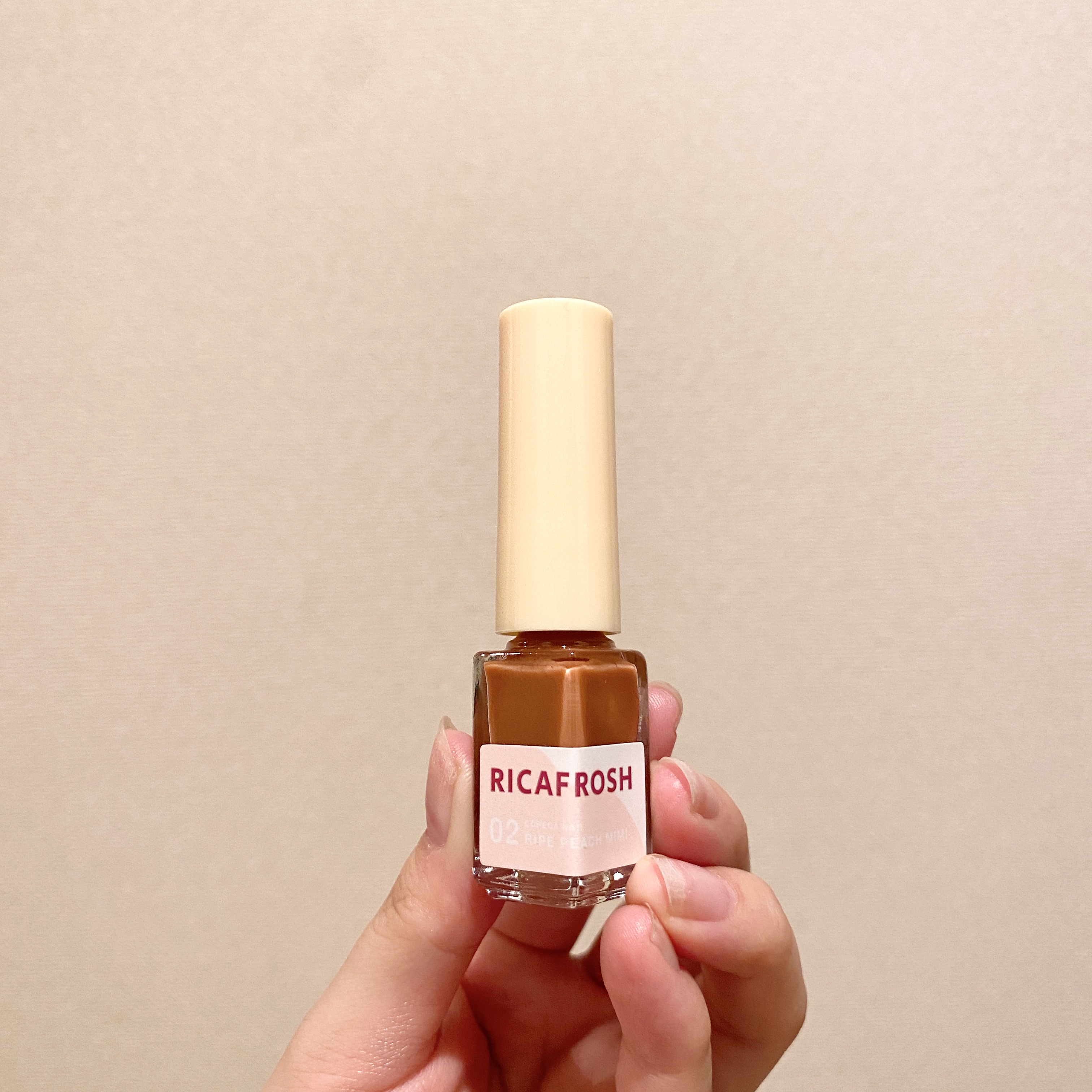 コレガネイル 02 ライプピーチミミ/RICAFROSH/マニキュアを使ったクチコミ（2枚目）