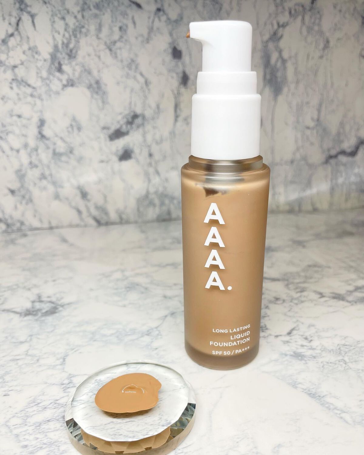 リキッドファンデーション/AAAA./クリーム・エマルジョンファンデーションを使ったクチコミ（2枚目）