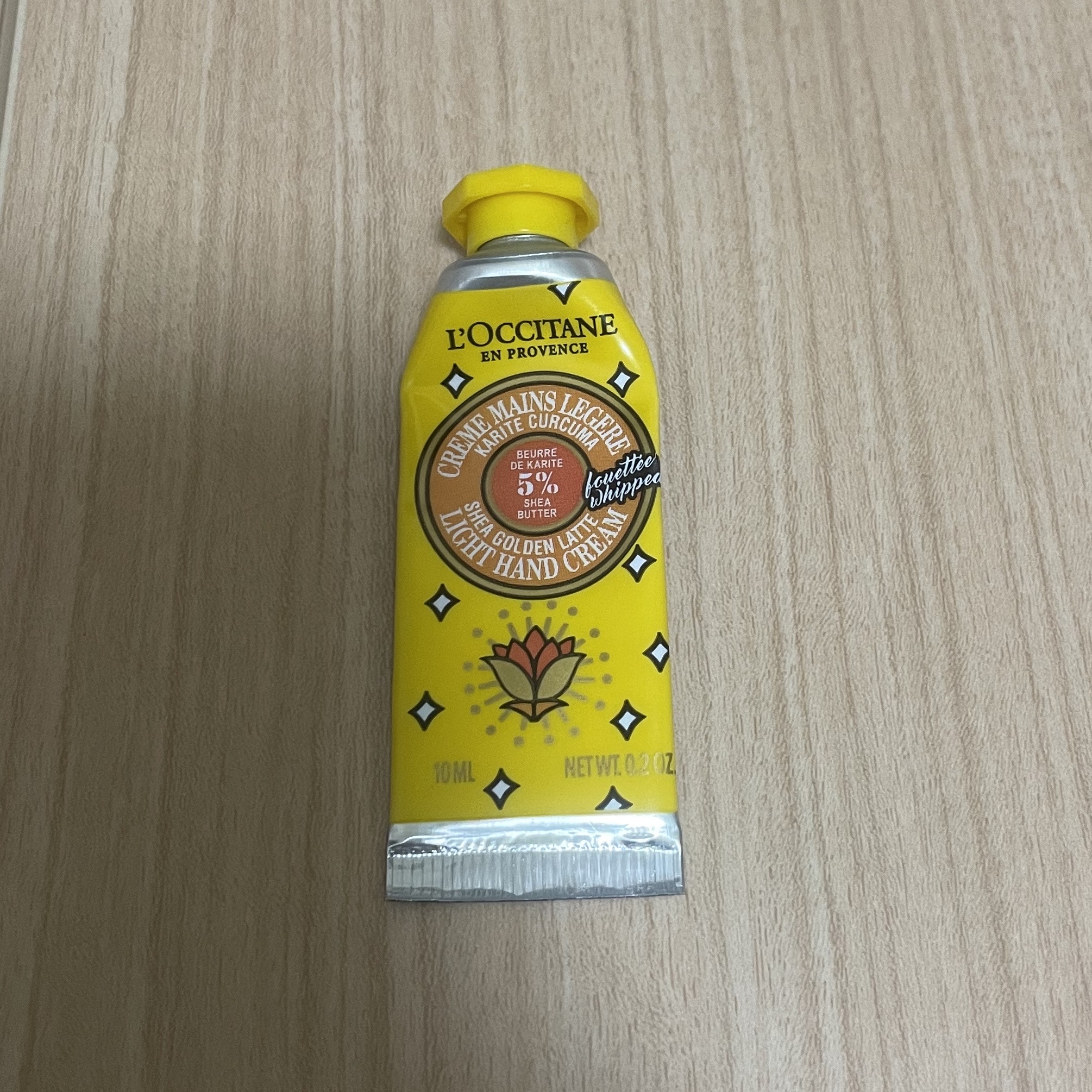 試してみた】スパイシーオレンジラテ スノーシア ハンドクリーム L