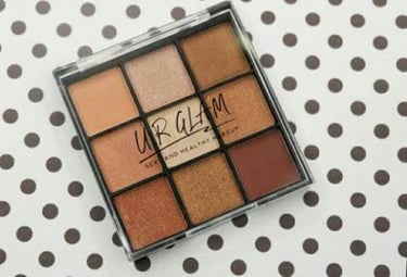 UR GLAM　BLOOMING EYE COLOR PALETTE/U R GLAM/アイシャドウパレットを使ったクチコミ（1枚目）