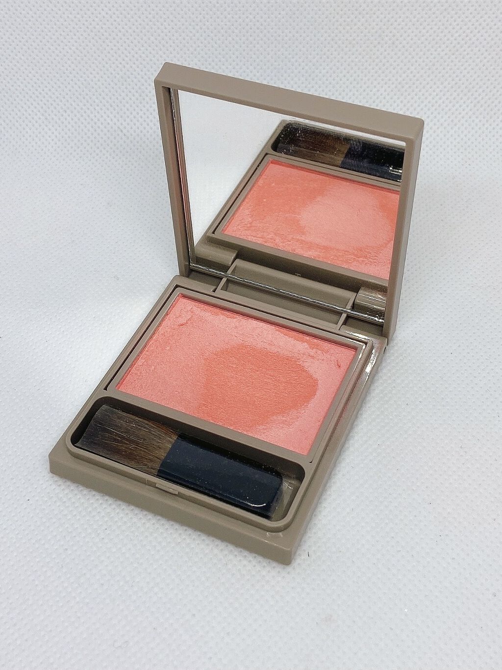 シマー ブラッシュ 01ナチュラルピンク/MAISON LEXIA/パウダーチークを使ったクチコミ（3枚目）