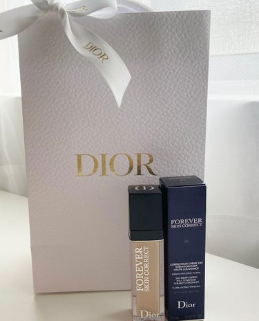 【旧】ディオールスキン フォーエヴァー スキン コレクト コンシーラー 0N ニュートラル/Dior/リキッドコンシーラーを使ったクチコミ（1枚目）