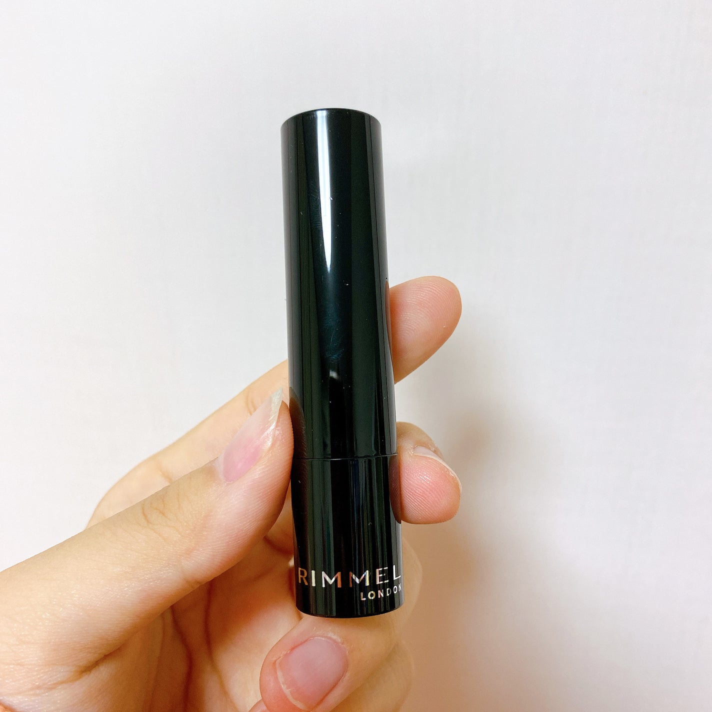 ラスティング フィニッシュ クリーミィモイスト リップスティック/リンメル ロンドン/口紅を使ったクチコミ(2枚目)