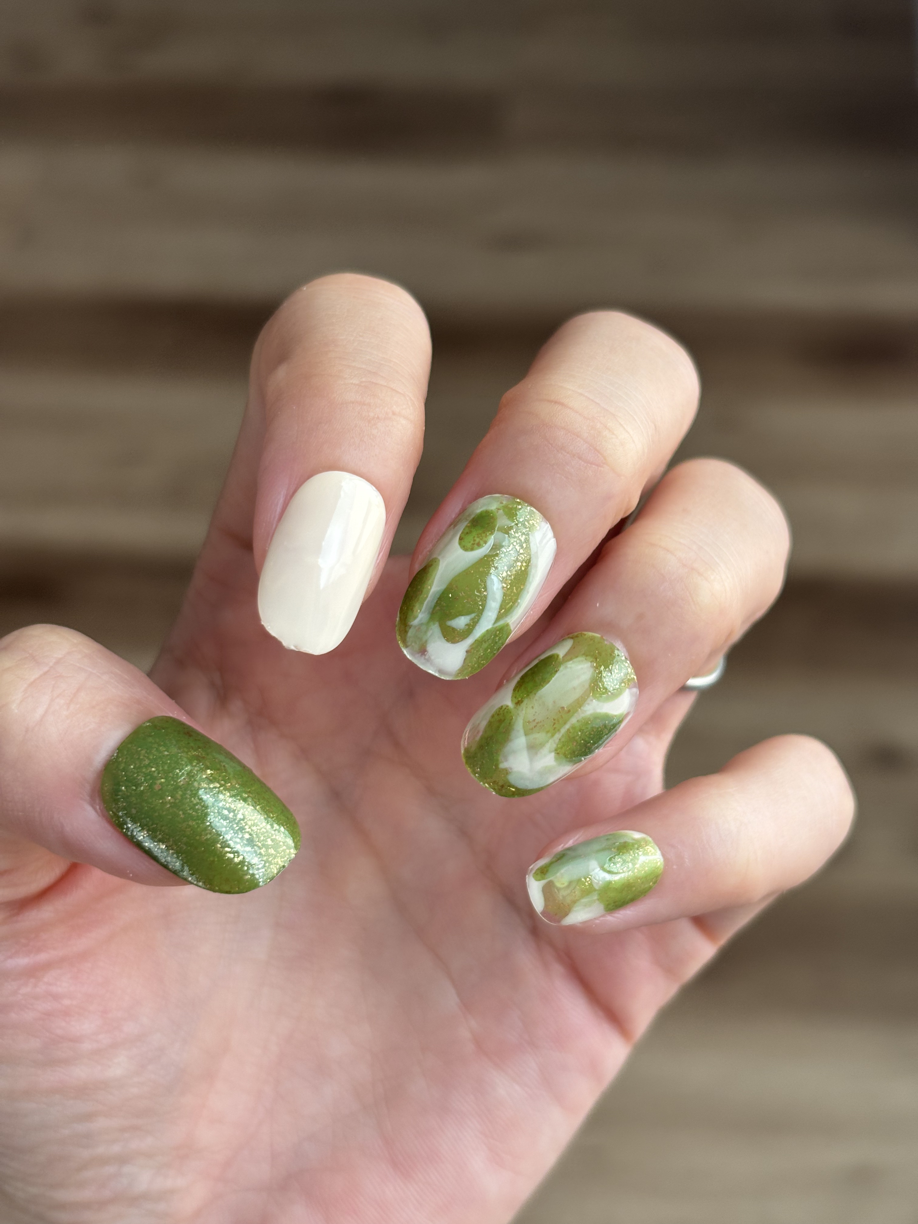 ヴェルニ ロング トゥニュ/CHANEL/マニキュアを使ったクチコミ（3枚目）