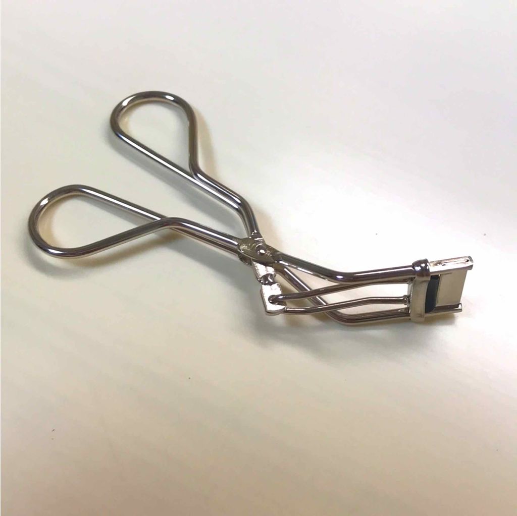 ミニアイラッシュカーラー/SHISEIDO/ビューラーを使ったクチコミ(2枚目)