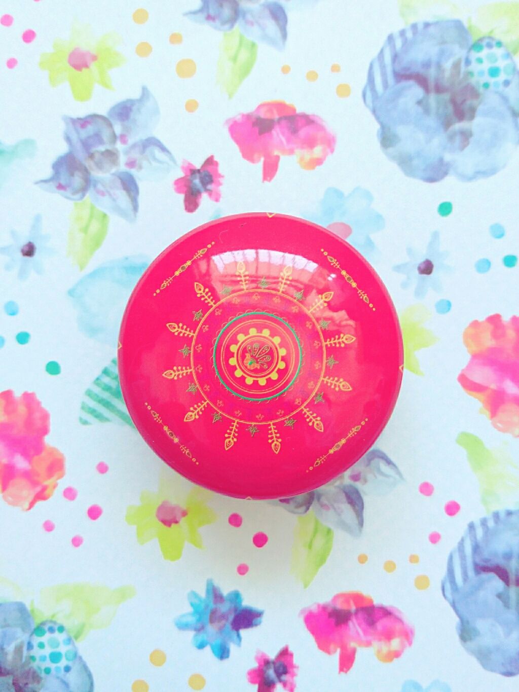 DAISO エルファーポンポンチークBのクチコミ「ダイソーエルファー
ポンポンチーク

こちらはダイソーに行ったときに
気になって買ったものです.....」（1枚目）