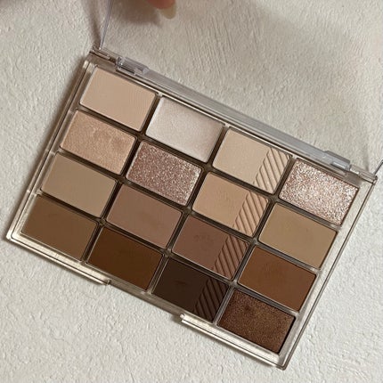 ソフトブラーリングアイパレット/wakemake/アイシャドウパレットを使ったクチコミ(2枚目)