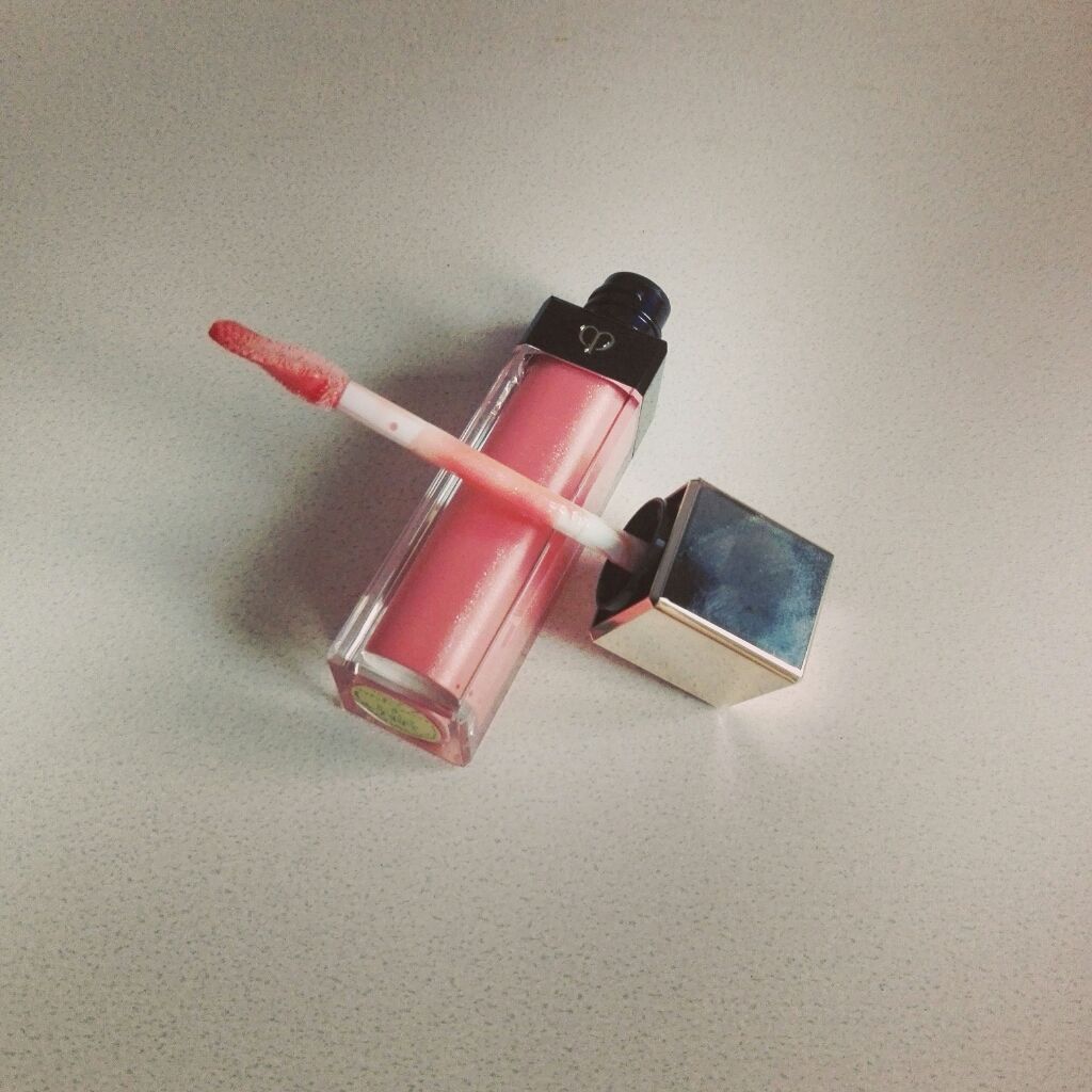 クレ・ド・ポー ボーテ ブリアンアレーブルエクラ/クレ・ド・ポー ボーテ/リップグロスを使ったクチコミ（2枚目）