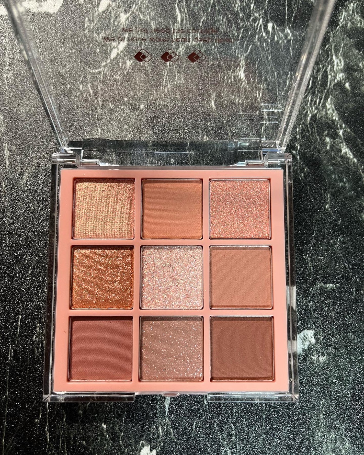 KEYBO FALL IN LOVE SHADOW PALETTE/keybo/アイシャドウパレットを使ったクチコミ(2枚目)