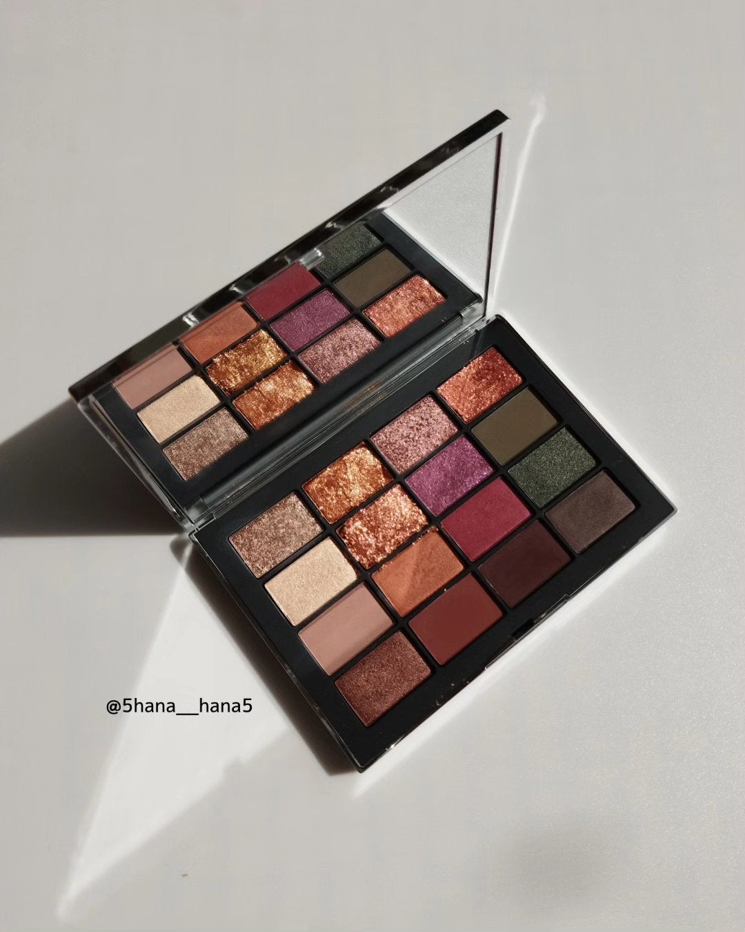 ビジュー アイシャドーパレット/NARS/アイシャドウパレットを使ったクチコミ(5枚目)