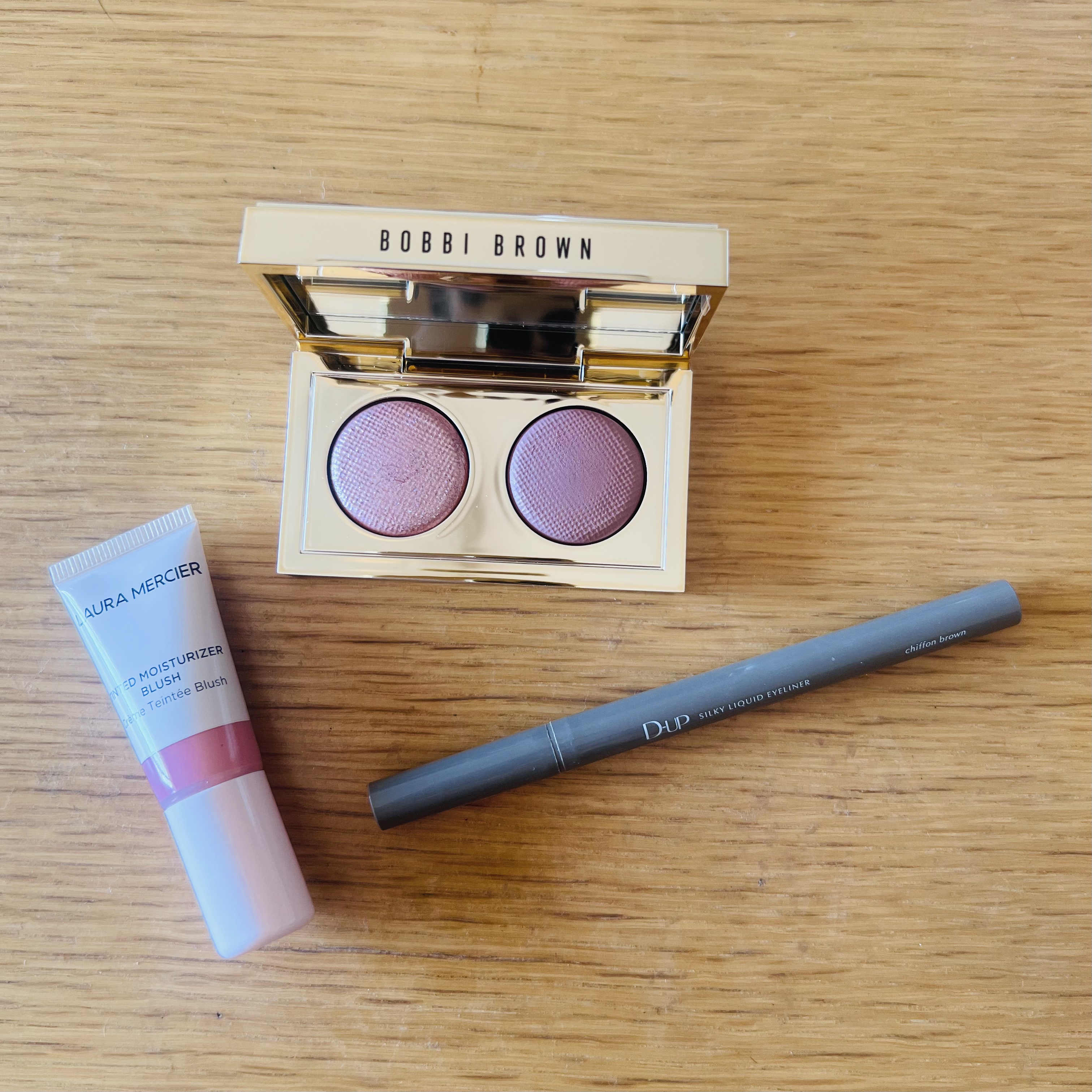 グロウ アンド ゴー フォース ティンティド モイスチャライザー ブラッシュ コレクション /ローラ メルシエ/メイクアップキットを使ったクチコミ（1枚目）