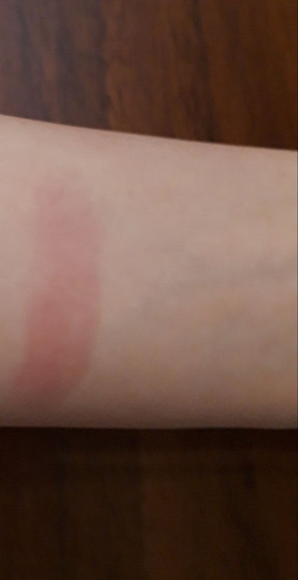 ラスティンググロスリップ/CEZANNE/口紅を使ったクチコミ(2枚目)