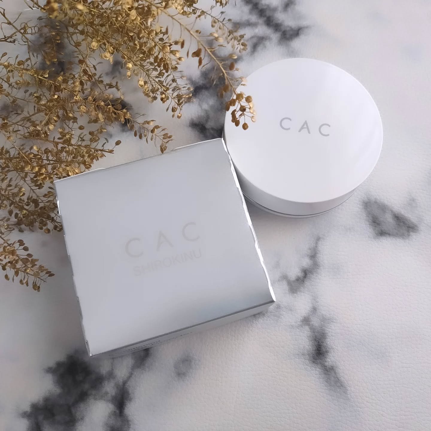 CACコンディショニング ルースパウダー 白絹/CAC/ルースパウダーを使ったクチコミ（2枚目）