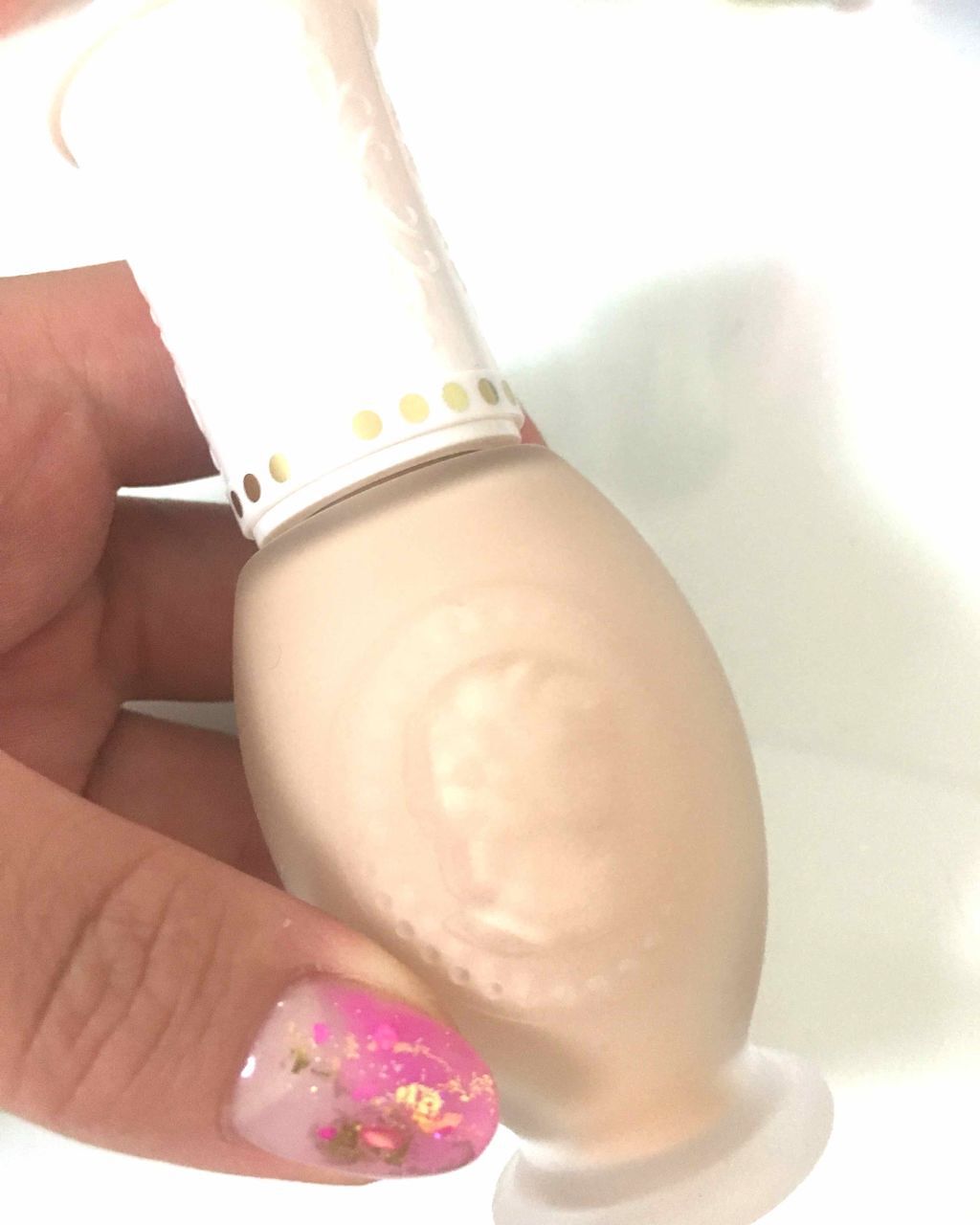 リクイド ファンデーション/レ・メルヴェイユーズ ラデュレ/リキッドファンデーションを使ったクチコミ（1枚目）